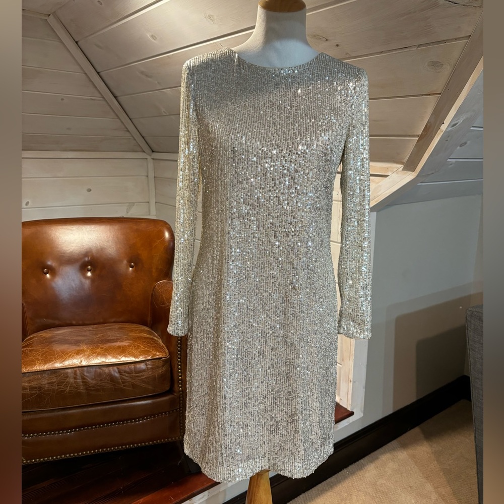 Eliza J- NWT- size 10 sequins mini dress